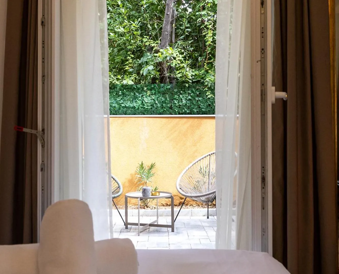 Kala Rooms Split Pensión